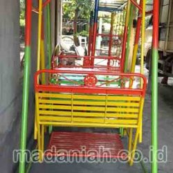 Ayunan Besi Untuk Anak Model Kotak Ayunan Besi Untuk Anak Model Kotak