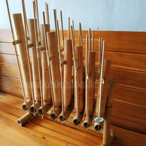 Distributor Alat Musik Tradisional Angklung Maluku Utara