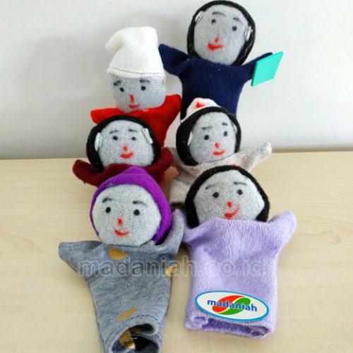 Distributor Alat Peraga Edukatif Boneka Jari Profesi Wool Maluku Utara