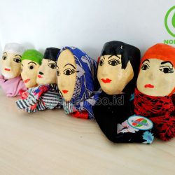 Distributor Alat Peraga Edukatif Boneka Tangan Keluarga Gorontalo