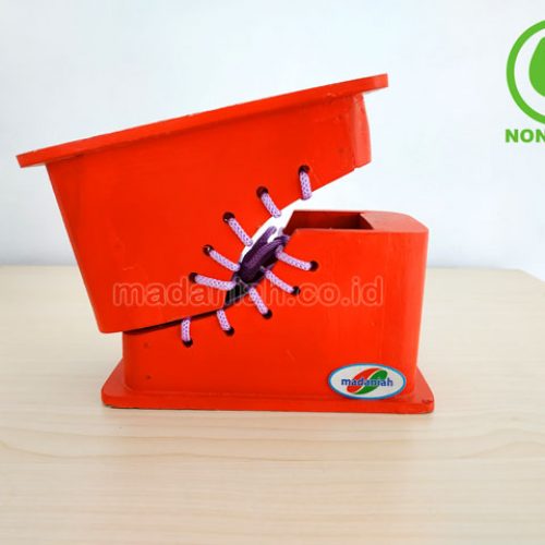 Distributor Alat Peraga Edukatif Menali Sepatu Maluku Distributor Alat Peraga Edukatif Menali Sepatu Maluku
