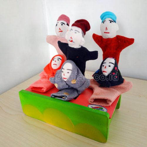 Distributor Alat Peraga Edukatif Boneka Jari Keluarga Sulawesi Selatan