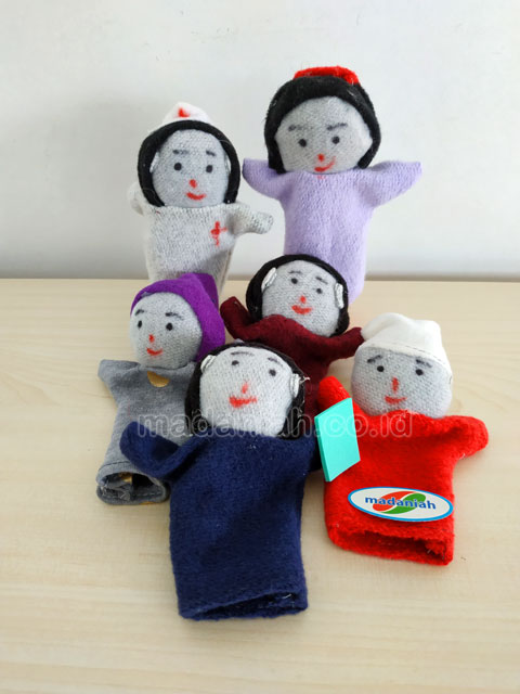 Distributor Alat Peraga Edukatif Boneka Jari Profesi Wool Sulawesi Selatan