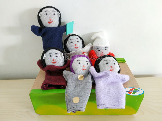 Distributor Alat Peraga Edukatif Boneka Jari Profesi Wool Yogyakarta
