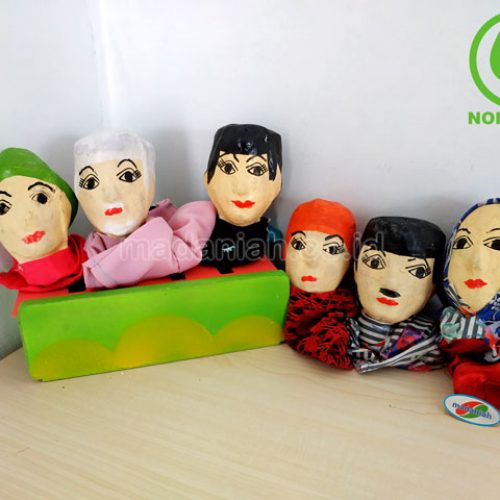 Distributor Alat Peraga Edukatif Boneka Tangan Keluarga Sulawesi Utara