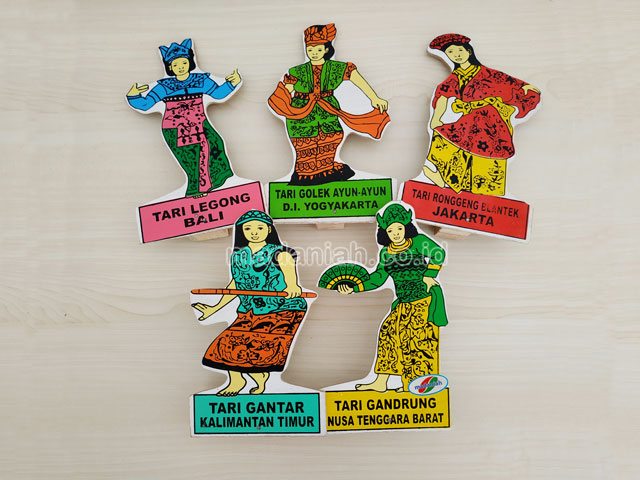 Distributor Alat Peraga Edukatif MB Tarian Adat Bengkulu