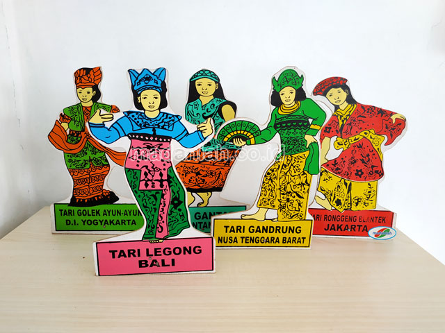 Distributor Alat Peraga Edukatif MB Tarian Adat Kepulauan Riau