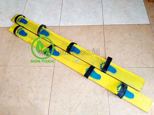Distributor Bakiak Kayu Dewasa Isi 4 Kepulauan Bangka Belitung