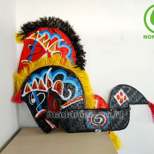 Distributor Permainan Tradisional Kuda Kepang Sulawesi Utara