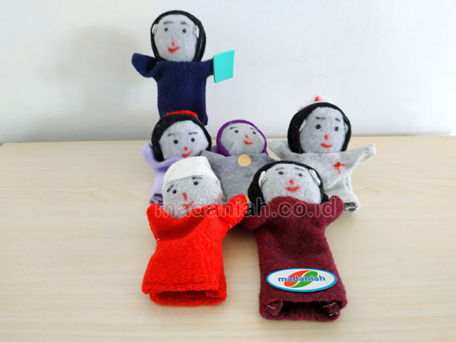 Distributor Alat Peraga Edukatif Boneka Jari Profesi Wool Kepulauan Riau