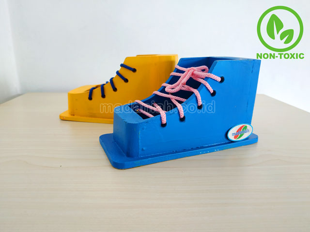 Distributor Alat Peraga Edukatif Menali Sepatu Kalimantan Selatan