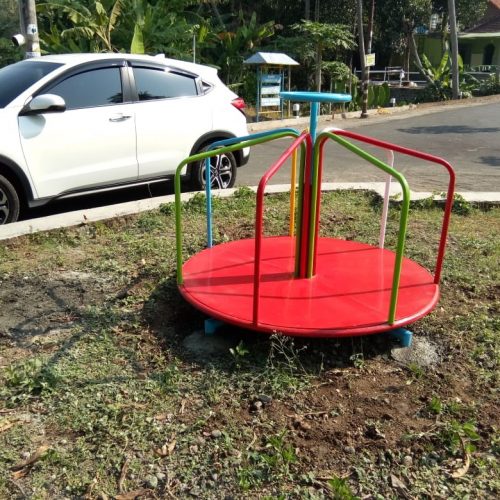 Toko Produsen Pembuat Mainan Putaran Fiber Anak Sleman