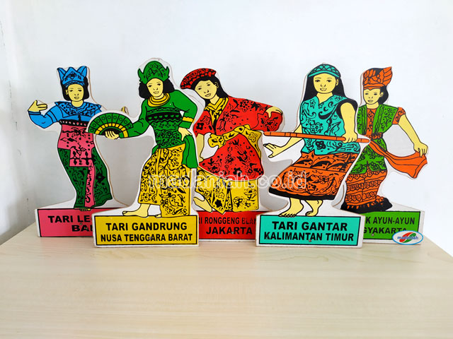 Distributor Alat Peraga Edukatif MB Tarian Adat Maluku
