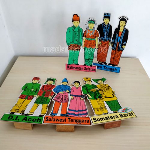 Distributor Alat Peraga Edukatif MB Pakaian Adat Bali