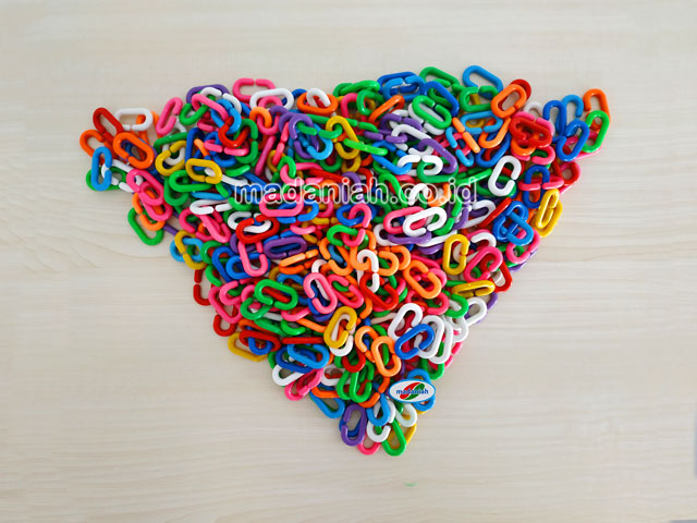 Distributor Alat Peraga Edukatif Meronce Rantai Plastik Sumatera Utara