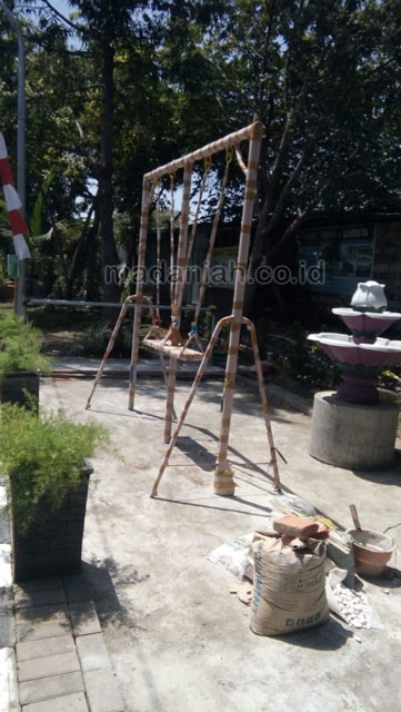 Toko Produsen Pembuat Mainan Ayunan Anak Babatan Surabaya