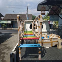 Toko Produsen Pembuat Mainan Jembatan Goyang Anak Brebes