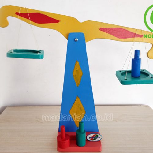Distributor Alat Peraga Edukatif Timbangan Gantung Banten