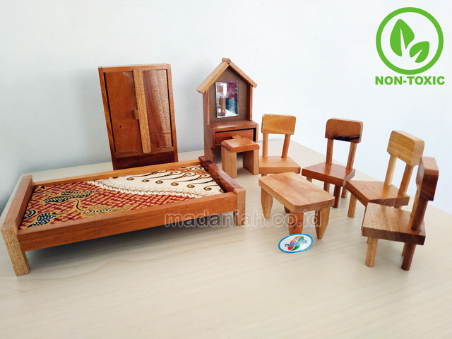 Distributor Miniatur Ruang Kamar Tempat Tidur Kalimantan Tengah