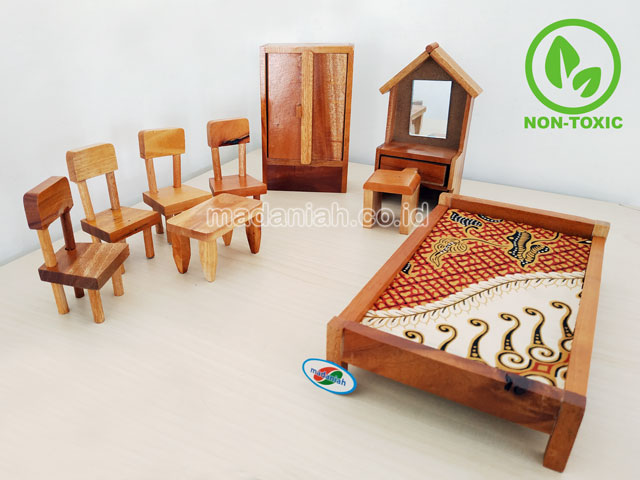Distributor Miniatur Ruang Kamar Tempat Tidur Maluku