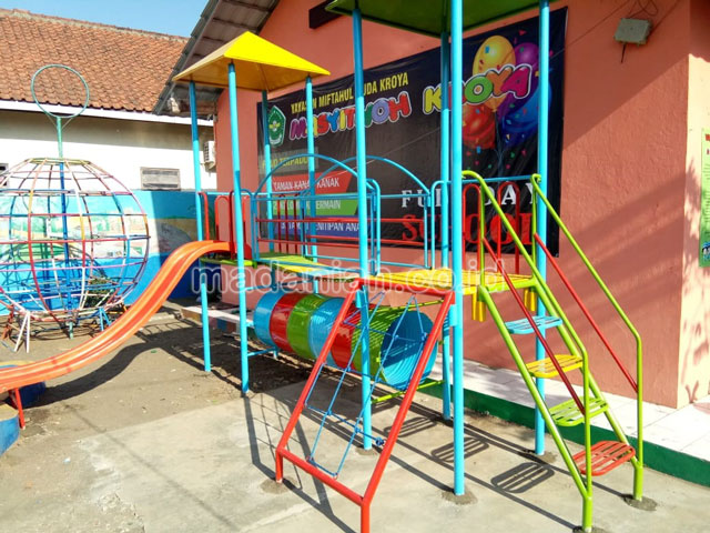 Toko Produsen Pembuat Mainan Playground Anak Kroya Cilacap Toko Produsen Pembuat Mainan Playground Anak Kroya Cilacap