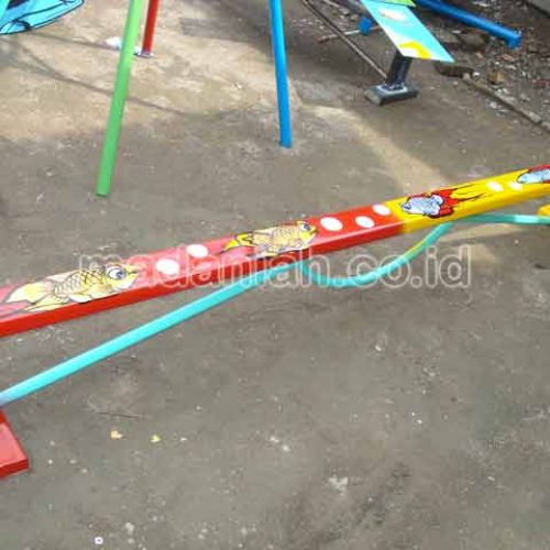 Toko Produsen Pembuat Mainan Titian Besi Anak Papua