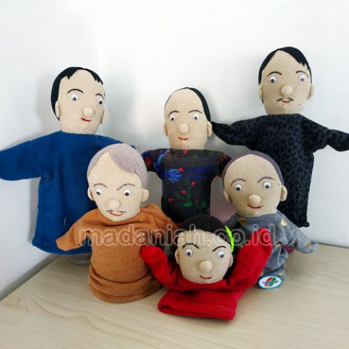 Distributor Alat Peraga Edukatif Boneka Tangan Keluarga Wool Jawa Timur