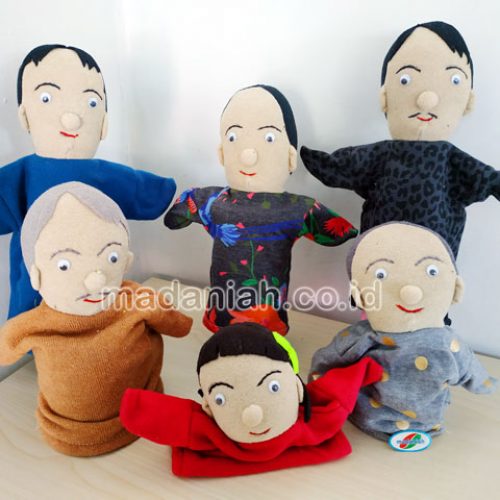 Distributor Alat Peraga Edukatif Boneka Tangan Keluarga Wool Lampung