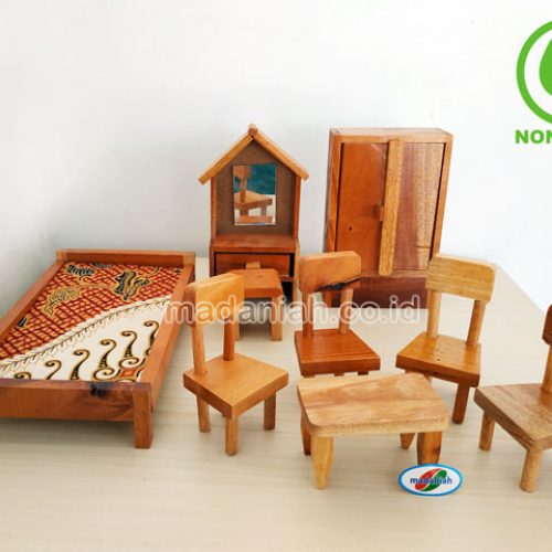Distributor Miniatur Ruang Kamar Tempat Tidur Jawa Timur
