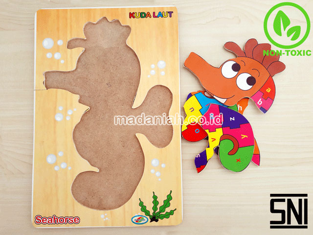 Distributor Puzzle Kayu Abjad Kuda Laut Maluku