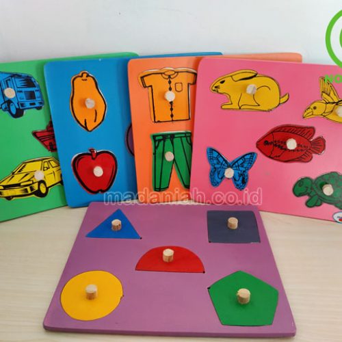 Distributor Puzzle Kayu Jiplak 5 Tema Maluku