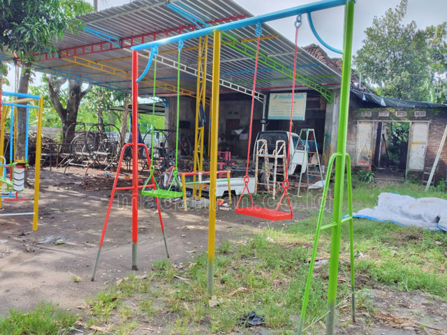 Jual Harga Murah Toko Mainan Ayunan Anak TK PAUD Magelang