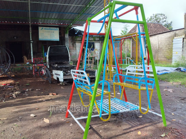 Jual Harga Murah Toko Produsen Mainan Ayunan Anak TK PAUD Aceh Barat