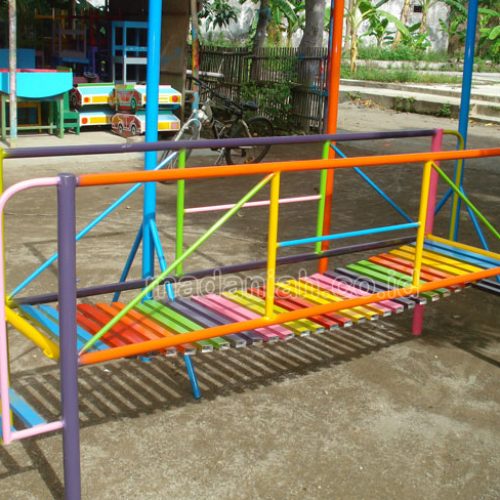 Jual Murah Mainan Jembatan Rantai Goyang Anak TK Banda Aceh