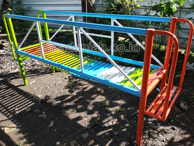 Jual Murah Mainan Jembatan Rantai Goyang Anak TK Lingga