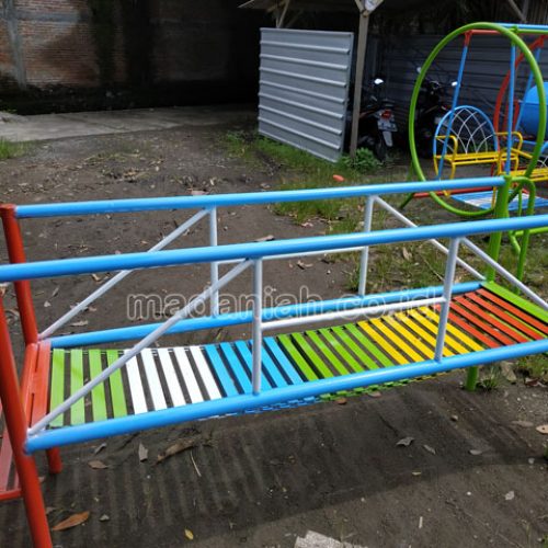 Jual Murah Mainan Jembatan Rantai Goyang Anak TK Sumbawa
