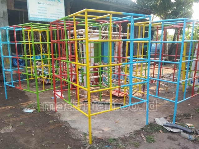 Jual Murah Mainan Tangga Majemuk Kubus Anak TK Mamberamo Raya