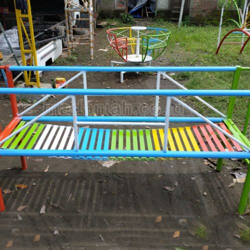 Jual Murah Toko Mainan Jembatan Rantai Goyang Anak TK Sukamara