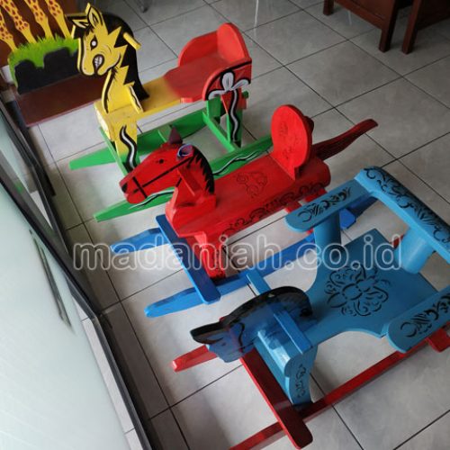 Jual Harga Murah Mainan Kuda Goyang Anak TK PAUD Bulungan Jual Harga Murah Mainan Kuda Goyang Anak TK PAUD Bulungan