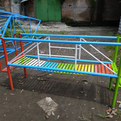 Jual Murah Mainan Jembatan Rantai Goyang Anak TK Blitar