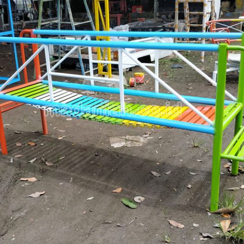 Jual Murah Mainan Jembatan Rantai Goyang Anak TK Buton Utara Jual Murah Mainan Jembatan Rantai Goyang Anak TK Buton Utara
