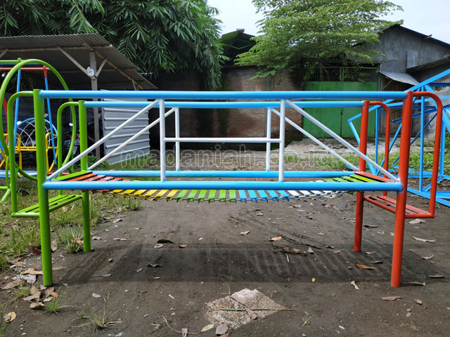 Jual Murah Mainan Jembatan Rantai Goyang Anak TK Gayo Lues