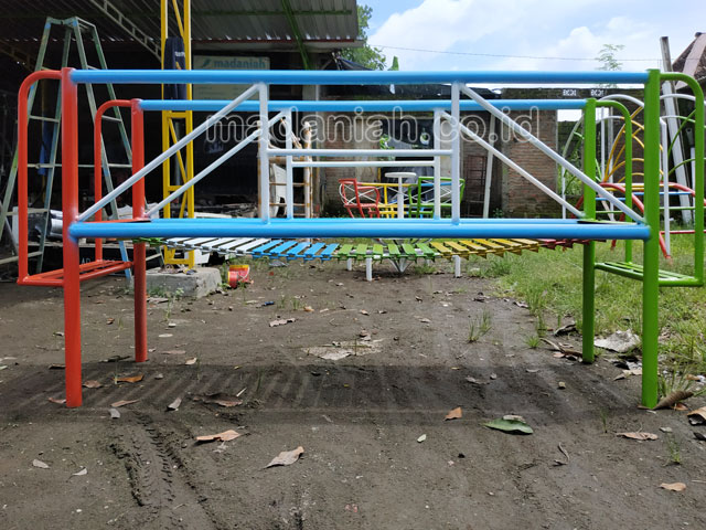 Jual Murah Mainan Jembatan Rantai Goyang Anak TK Kendal