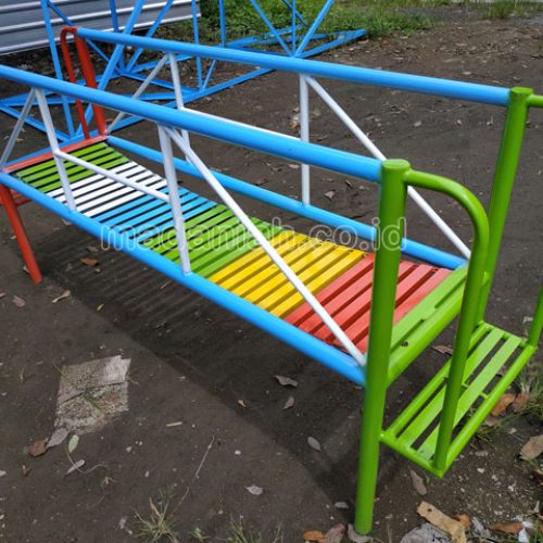 Jual Murah Mainan Jembatan Rantai Goyang Anak TK Waropen Jual Murah Mainan Jembatan Rantai Goyang Anak TK Waropen