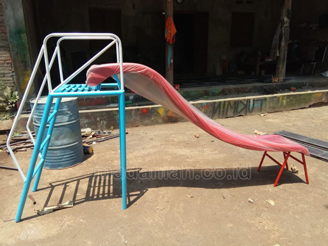 Jual Murah Mainan Perosotan Fiber Anak TK PAUD Kota Depok
