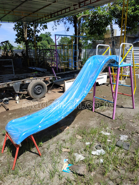 Jual Murah Mainan Perosotan Fiber Anak TK PAUD Purwakarta
