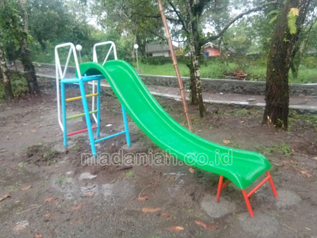 Jual Murah Mainan Perosotan Fiber Anak TK PAUD Sabang
