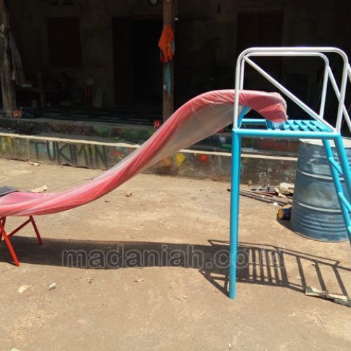 Jual Murah Mainan Perosotan Fiber Anak TK PAUD Tana Toraja