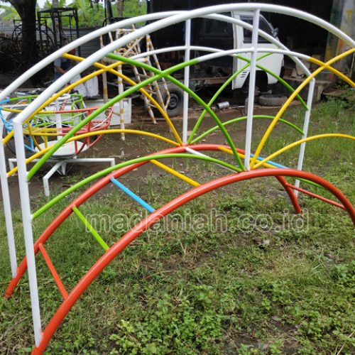 Jual Murah Mainan Tangga Majemuk Setengah Lingkaran TK Boyolali