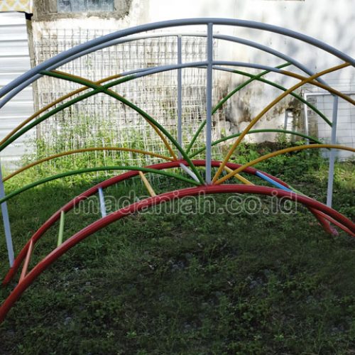 Jual Murah Mainan Tangga Majemuk Setengah Lingkaran TK Kendal